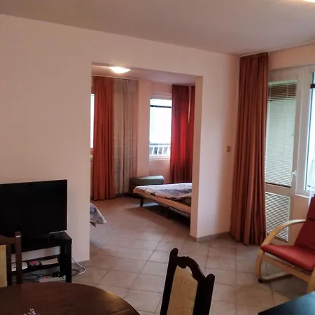 Apartment Pomorie Apartmán *